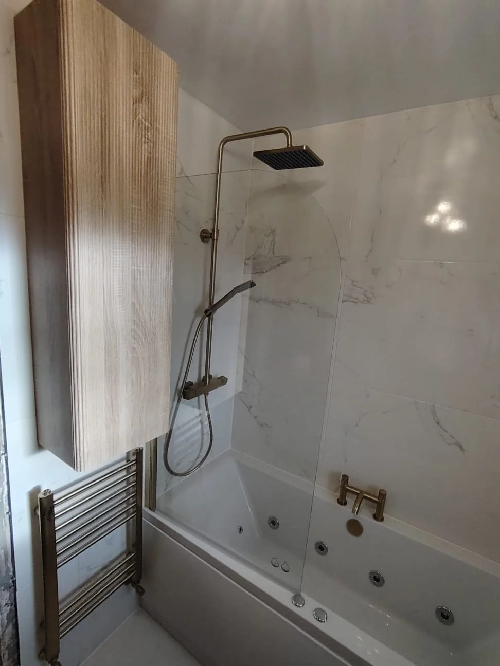 Bathroom renovation in Edinburgh by AdiDeccor
